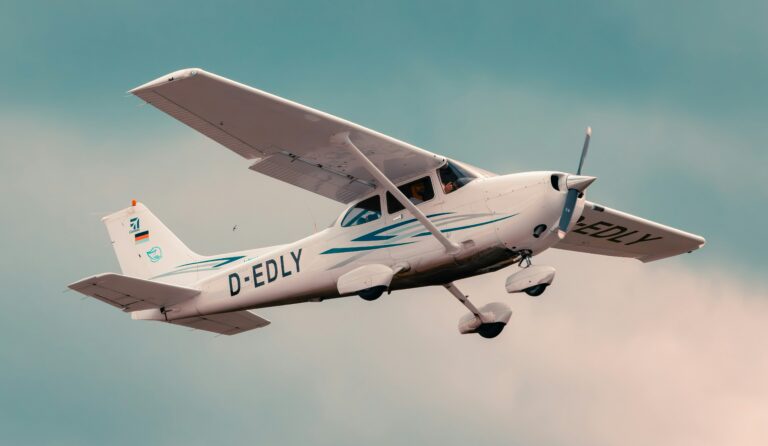 Il avait d'autres ambitions — plane cessna